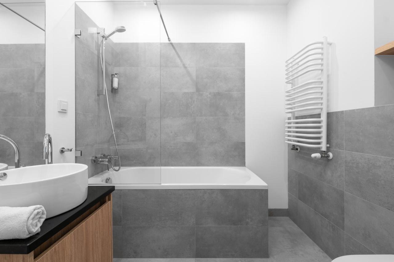 דירות Warsaw Concierge Warszawa Zachodnia מראה חיצוני תמונה